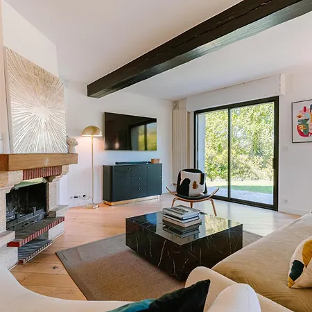 Le Fairway - Year-round Heated Pool, Golf-side Villa Deauville