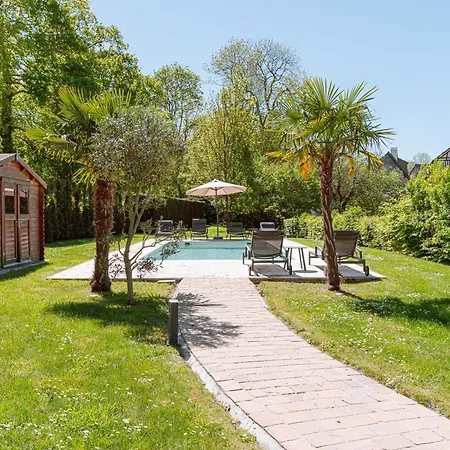 Le Fairway - Year-round Heated Pool, Golf-side Villa
